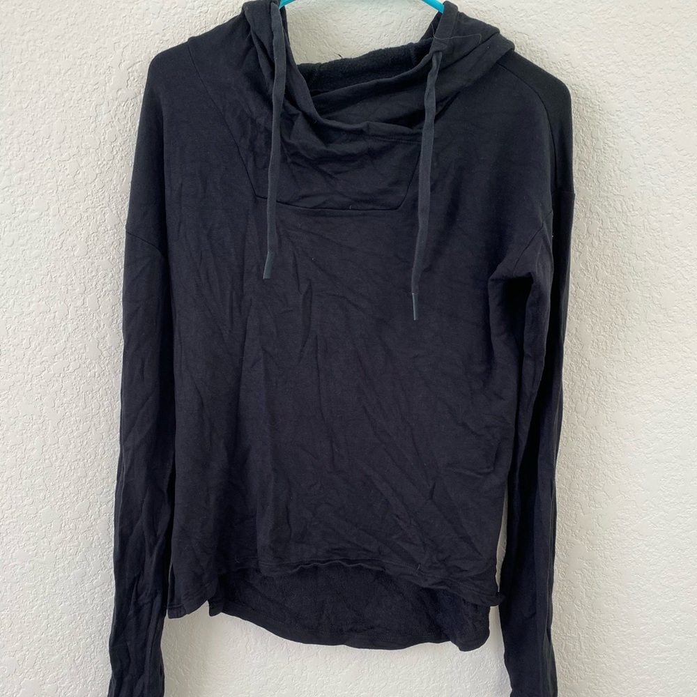 Black extra soft hoodie